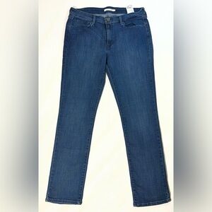 Levis Jeans Woman's Size 33 Mid Rise Skinny with Embroidery Floral Pockets B-10